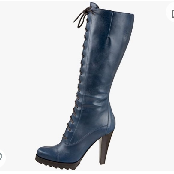 Donald J Pliner Women's DARIA Boot NIB - Picture 3 of 16